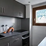 Appartement Renove Courchevel 1650 Avec Parking - Fr-1-563-85 Apartment Courchevel